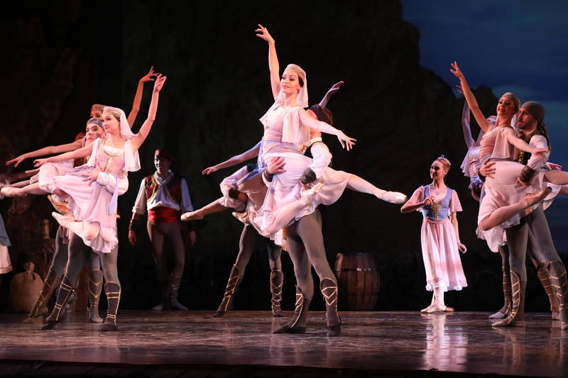 Нижегородцам представили балетную классику в радикальном обновлении
