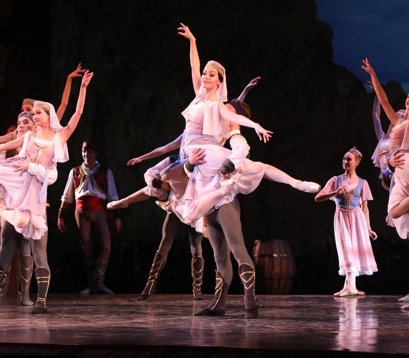 Нижегородцам представили балетную классику в радикальном обновлении