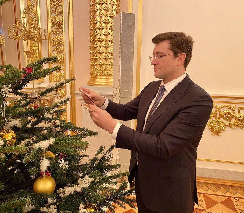 Глеб Никитин принял участие во всероссийском проекте «Елка желаний» в Московском Кремле
