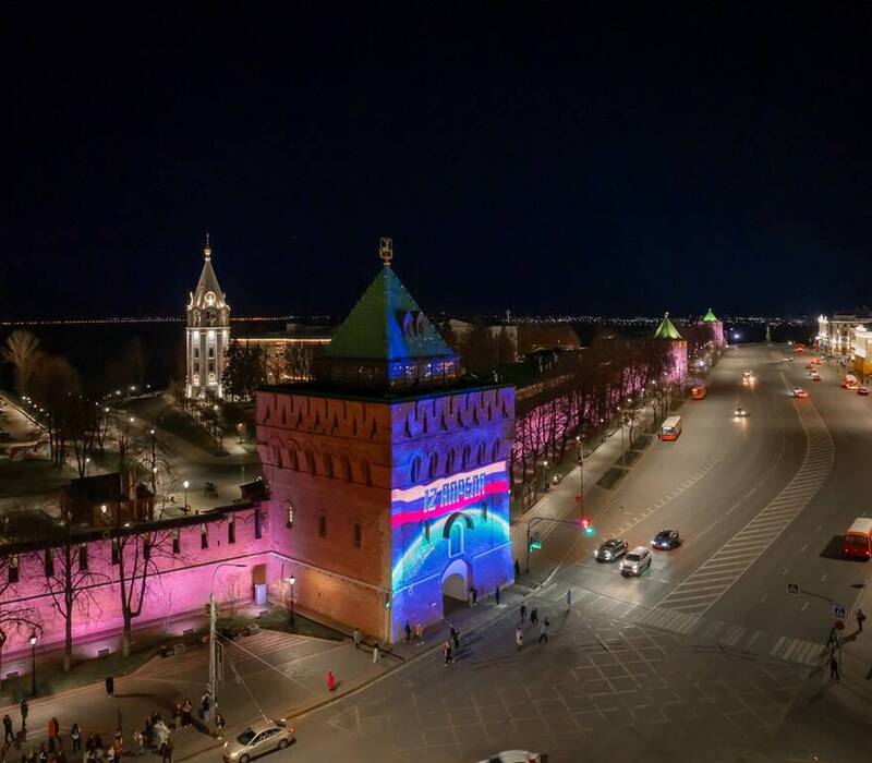 Световая инсталляция украсит Дмитриевскую башню Нижегородского кремля в День космонавтики