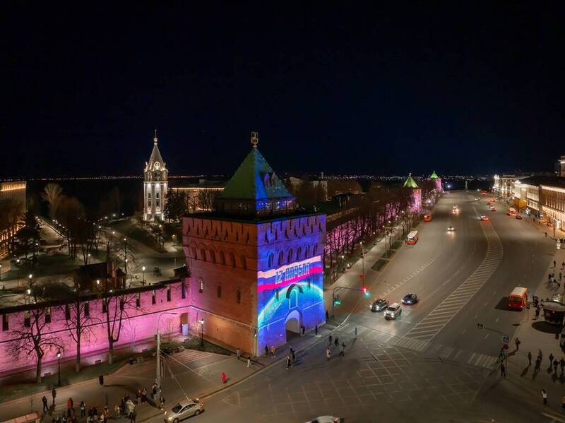 Световая инсталляция украсит Дмитриевскую башню Нижегородского кремля в День космонавтики