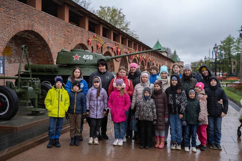 Волонтёры Победы провели интерактивную экскурсию для детей «Путь к Победе» в Нижегородском кремле