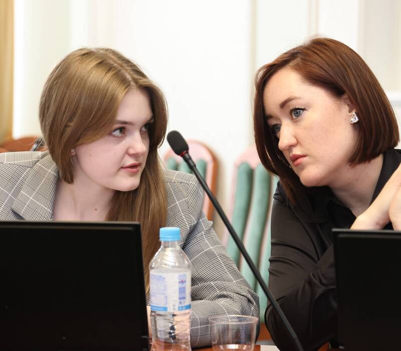 Перспективы развития муниципальных образований обсудили в Законодательном Собрании Нижегородской области 