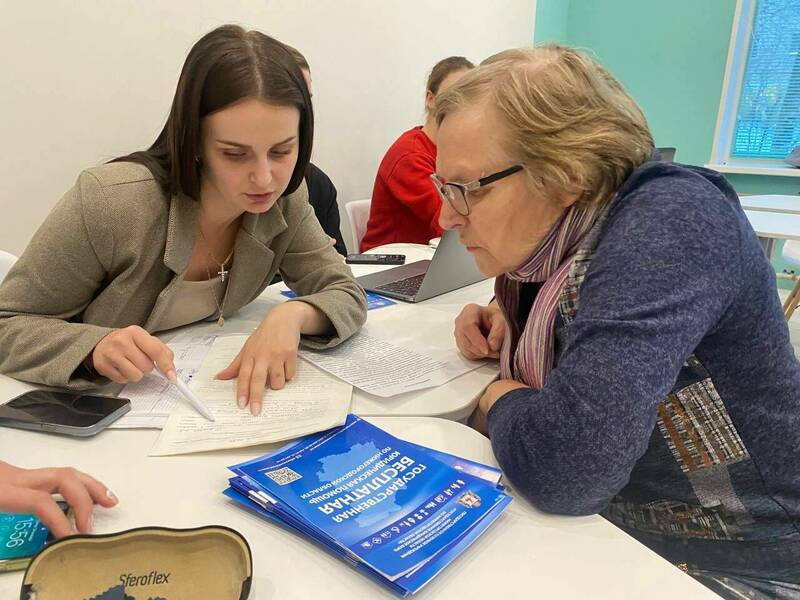 Специалисты Госюрбюро провели правовые консультации нижегородцев совместно со студентами юридического факультета 