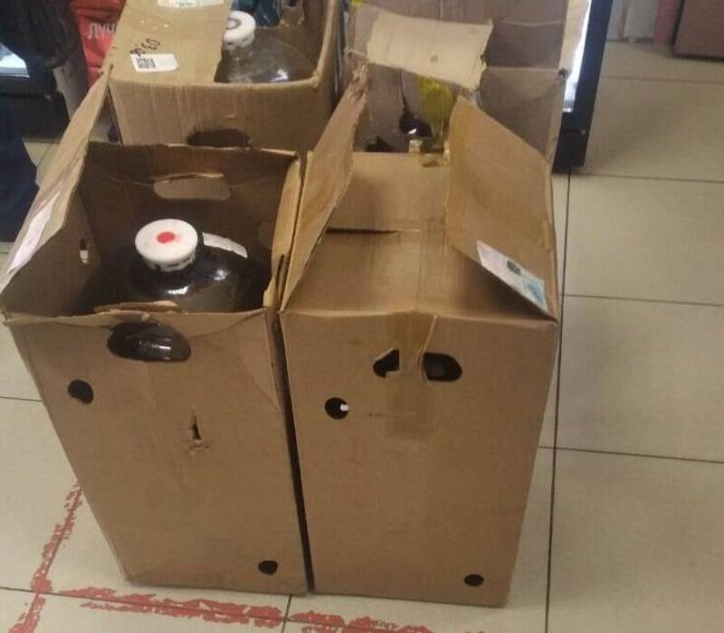 Более 130 единиц алкогольной продукции изъято из незаконного оборота с начала года в ходе рейдов нижегородского Минпрома