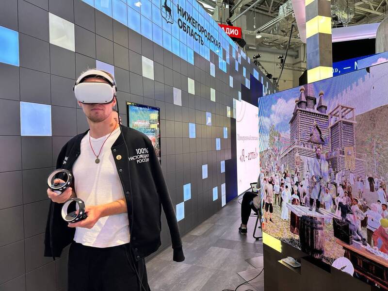 Нижегородская VR-экспозиция «Константин Маковский. Воззвание Минина» представлена на выставке «Россия» в Москве