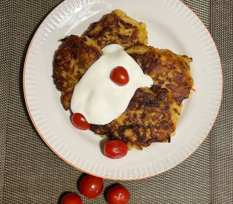 Капустники с мясом. Кефир тоже можно жарить