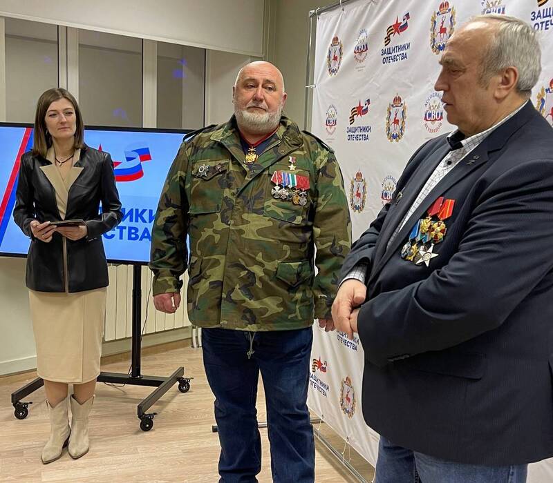 Нижегородским бойцам ЧВК «Вагнер» вручили удостоверения ветерана боевых действий