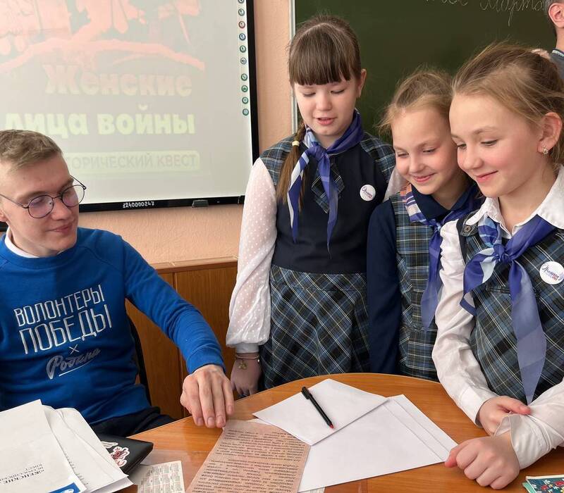 Более 1 200 школьников Нижегородской области приняли участие в историческом квесте «Женские лица войны»