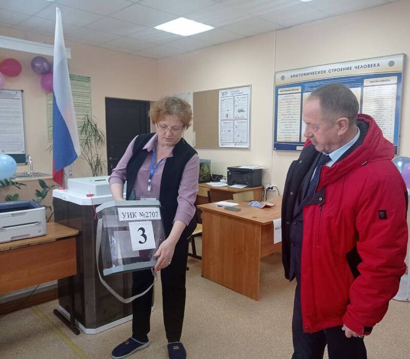 Представители Общественного штаба по наблюдению за выборами проверили работу общественных наблюдателей на избирательных участках