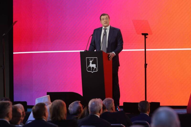 Глеб Никитин представил региональные планы по расширению поддержки семей с детьми