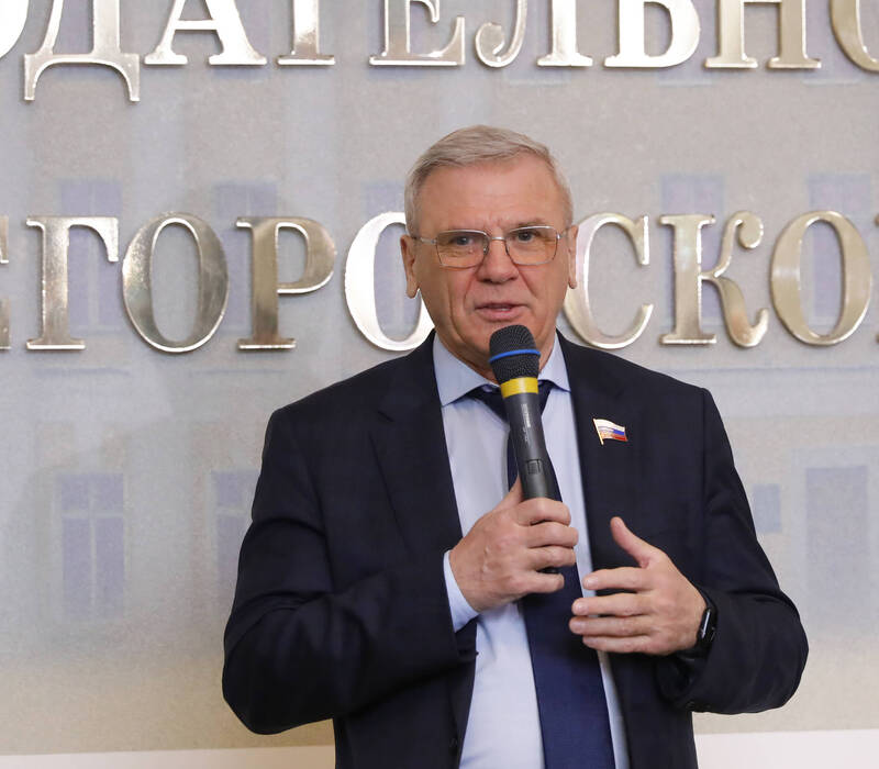 Евгений Люлин: «Тридцать лет, полёт нормальный»