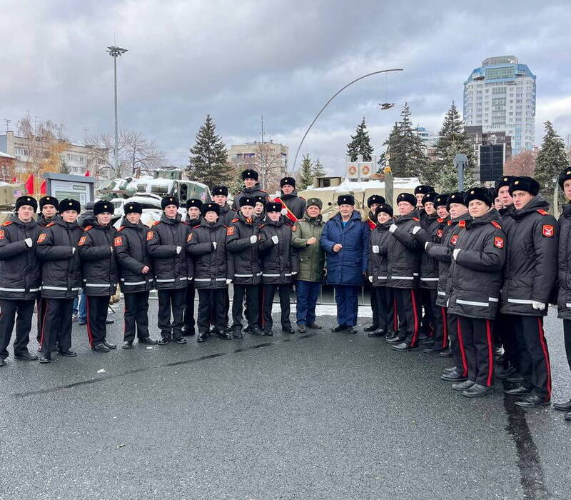 Дорогой героев: нижегородские кадеты приняли участие в Параде Памяти в Самаре, посвященном 83-й годовщине легендарного парада в 1941 году