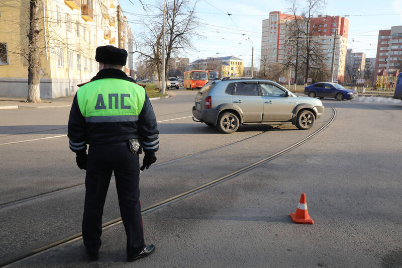 Уберечь от опасностей. Для детей таковыми являются не только транспортные средства 