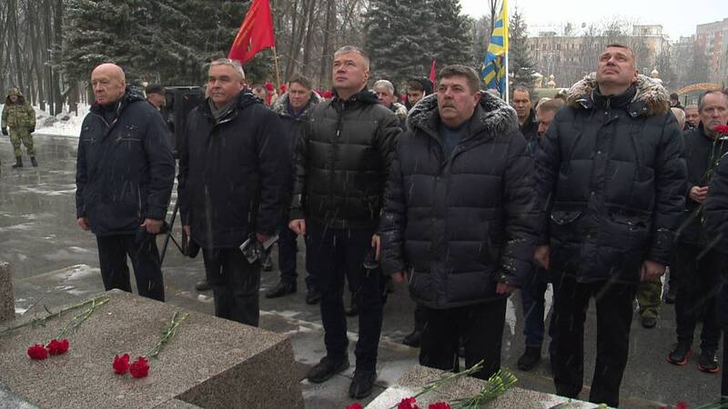 В Нижнем Новгороде прошел траурный митинг в честь 45-й годовщины ввода советских войск в Афганистан