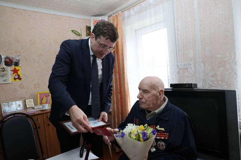 Глеб Никитин встретился с ветеранами Великой Отечественной войны, проживающими в Пильнинском округе и Кулебаках