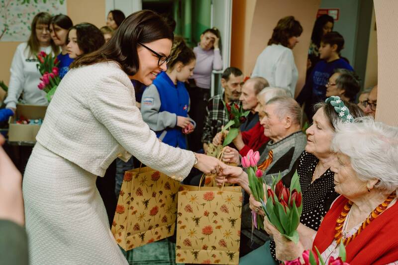 Около 4 тысяч жительниц Нижегородской области получили поздравления в рамках всероссийской акции «Вам, любимые!»