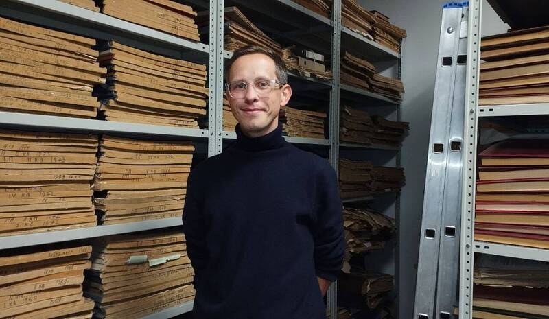 Антон Марцев рассказывает о снимках, находках в газетах и об историях, которые меняют взгляд на город