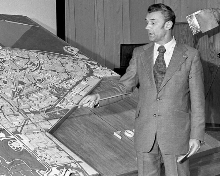 Создавший Ленина и Минина