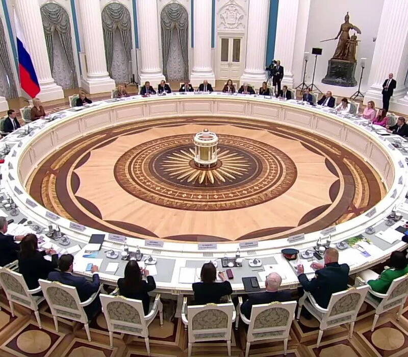 Народный фронт отчитался о работе по демографической политике на заседании Совета при президенте