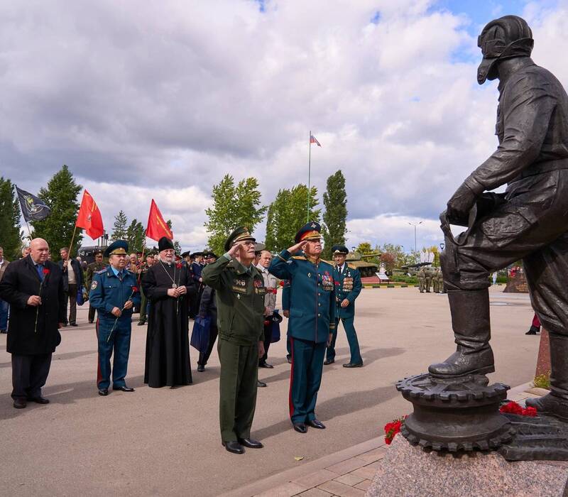 В Нижнем Новгороде отметили 80-летие Дня танкиста
