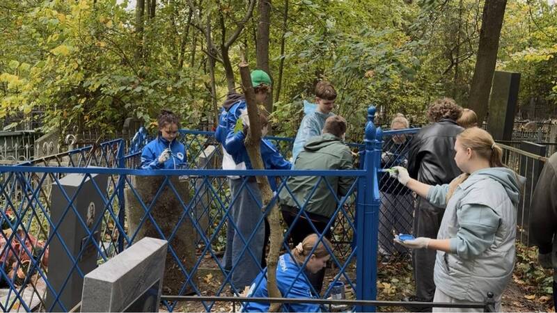 Более 800 захоронений ветеранов войны планируется благоустроить до конца года