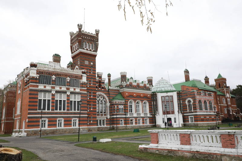 Нижегородский музей в режиме онлайн продолжает знакомить с сокровищами