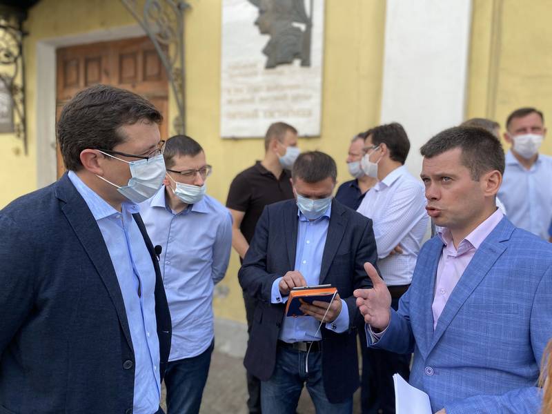 Глеб Никитин поручил определить перечень исторических домов для выделения субсидий на ремонт 