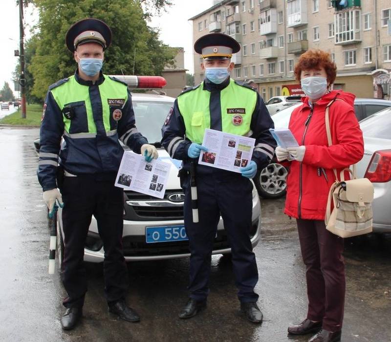 Павловские госавтоинспекторы провели профилактическую акцию «Юный пассажир» 
