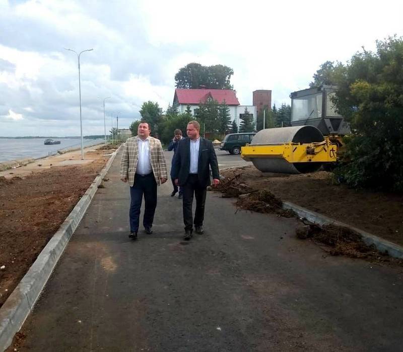 В Балахне продолжается благоустройство набережной
