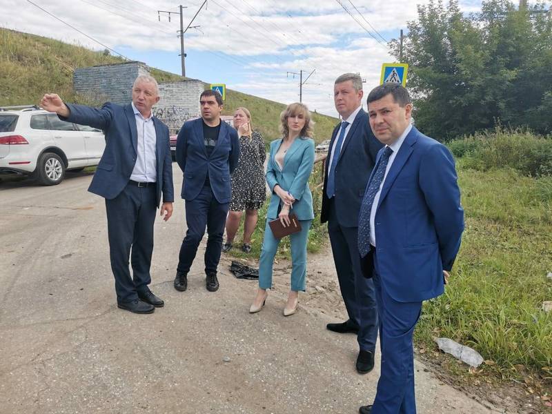 Несанкционированные свалки в Стригине и Дубенках поручено ликвидировать за счет регоператора и муниципалитетов   