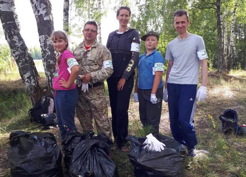 Общественные экоинспекторы регионального Минэкологии ликвидировали несанкционированную свалку на территории памятника природы