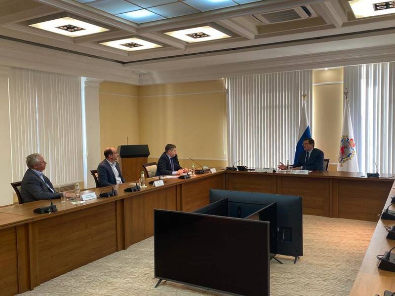 Глеб Никитин провел встречу с генеральным директором «Веолия Восток» Леонидом Локшиным