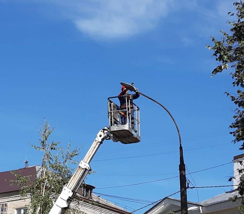 В Арзамасе заменили около 600 уличных светильников и более 100 световых опор
