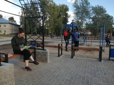Площадь у дома культуры в рабочем поселке Тумботино в Павловском районе преобразилась благодаря нацпроекту