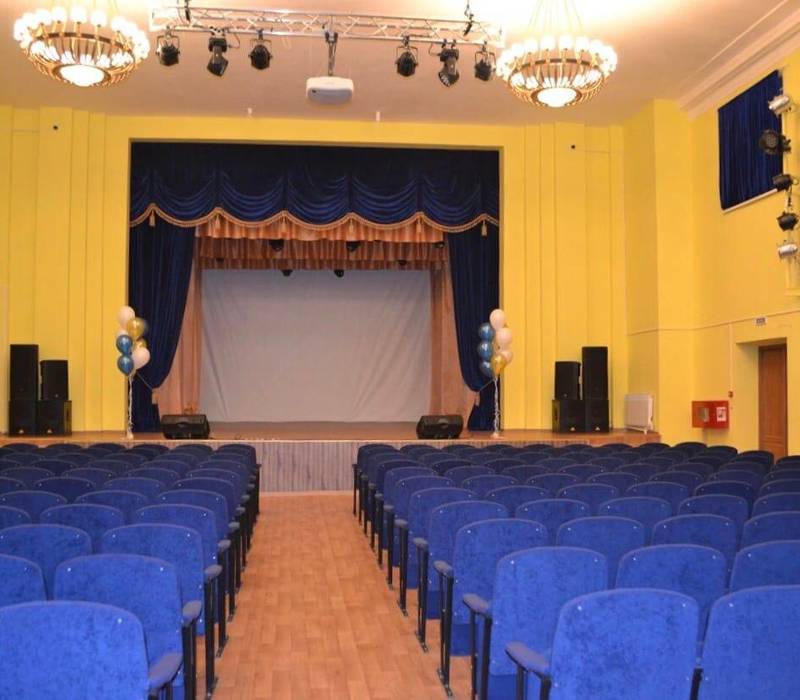 В Дальнем Константиновезавершился капитальный ремонт районного дома культуры 
