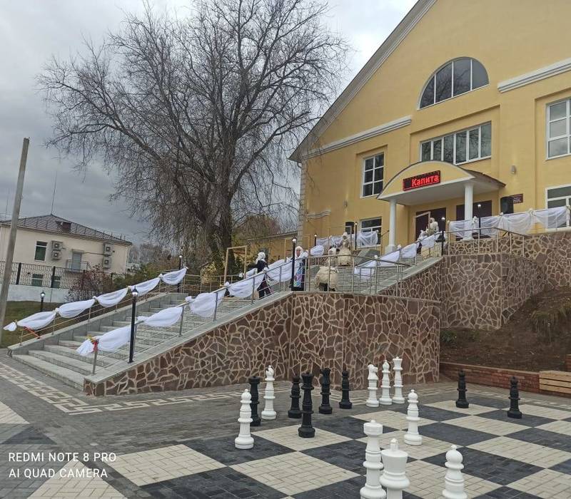 В Дальнем Константинове после благоустройства открыли площадь Театральную
