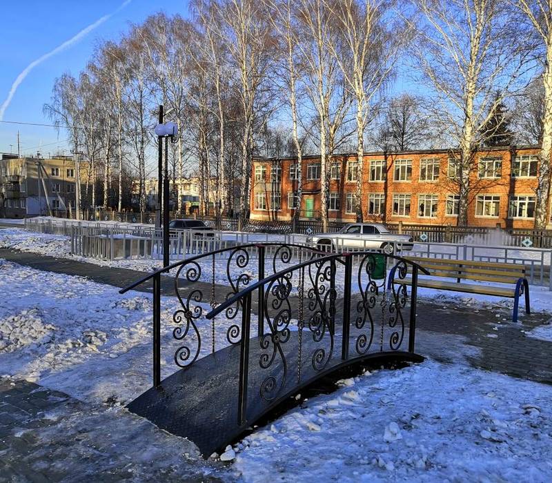 В селе Новоликеево Кстовского района открылся сквер «Мостик желаний» 