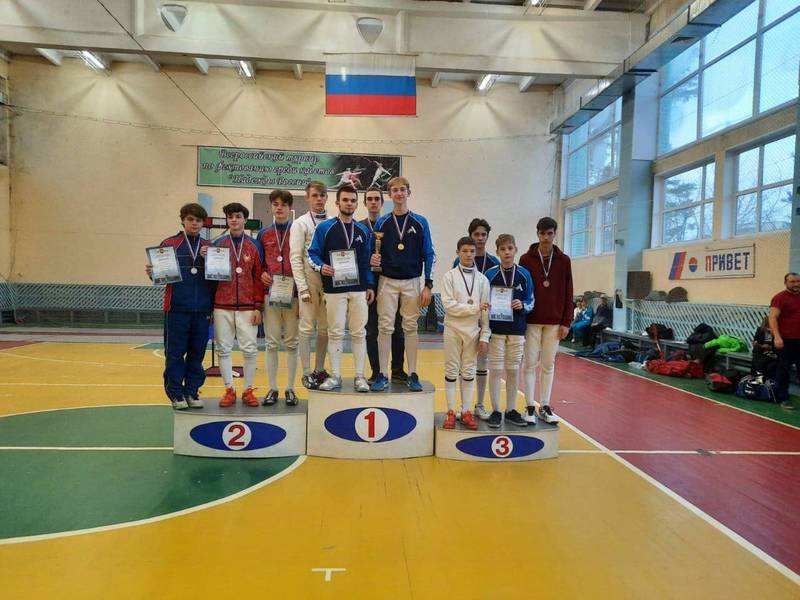 В Дзержинске прошел всероссийский турнир по фехтованию «Надежда России»