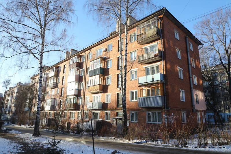 Дом на Крылова подтапливают сточные воды