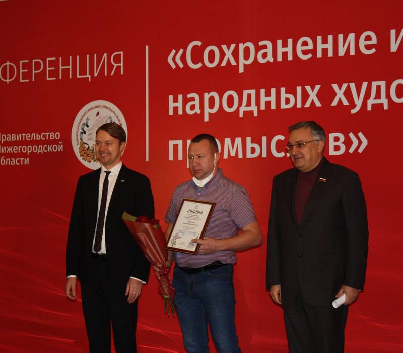Почетное звание заслуженный мастер народных художественных промыслов присвоено 20 мастерам Нижегородской области