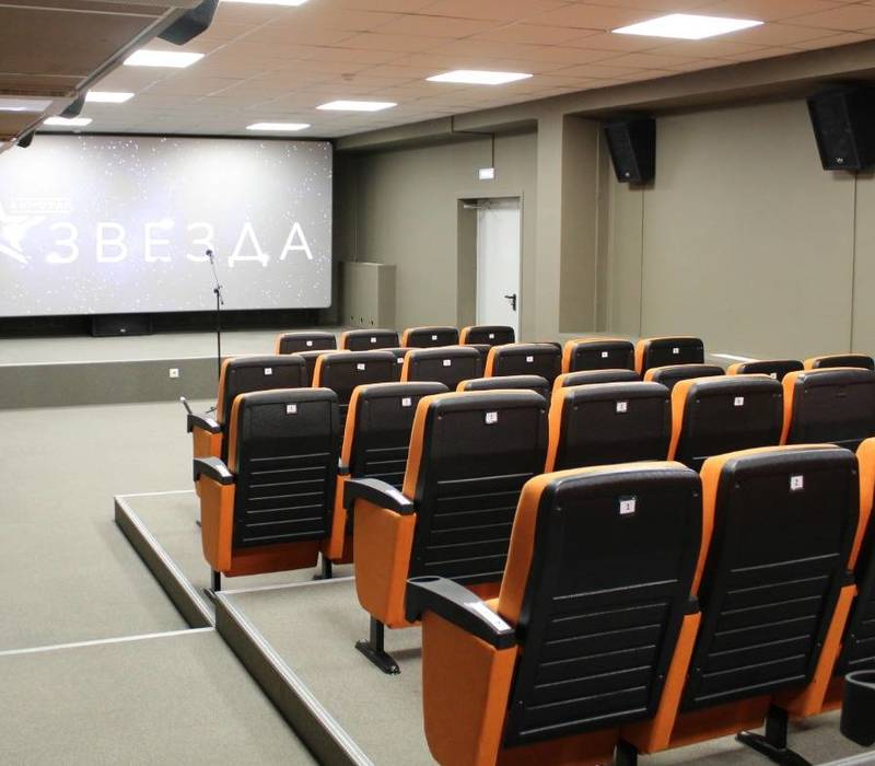В Володарском районе в рамках нацпроекта «Культура» открылся новый кинозал «Звезда»