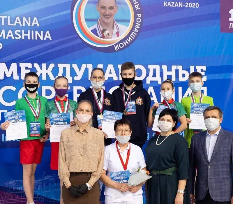 8 медалей завоевали нижегородцы на международных соревнованиях по синхронному плаванию 