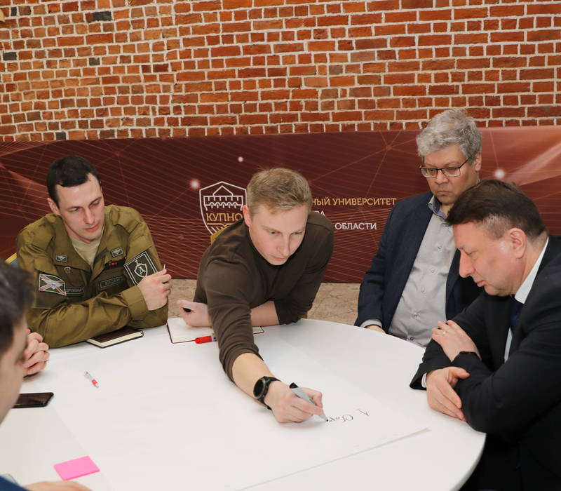 В Нижегородской области разрабатывается программа патриотического воспитания