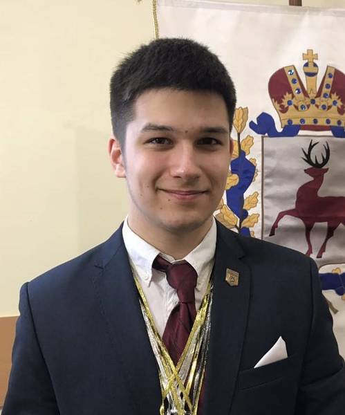 Нижегородский школьник Евгений Харитонкин стал финалистом всероссийской олимпиады «Умники и умницы»