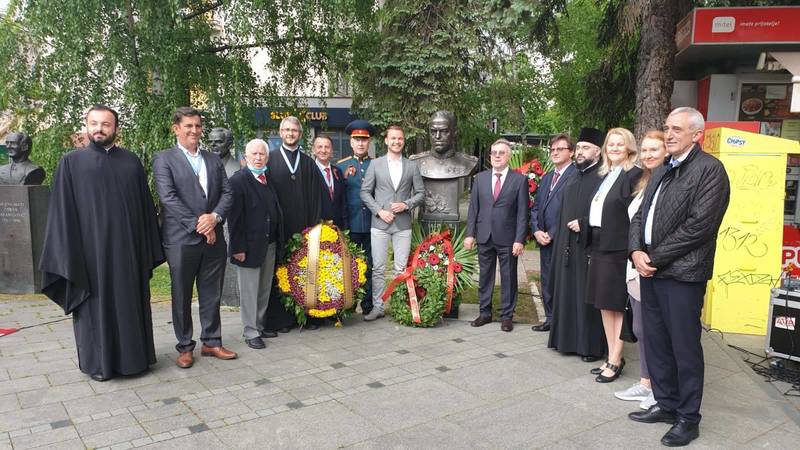 Памятник маршалу Жукову открыли в городе Баня-Луке Республики Сербской – региона-партнера Нижегородской области