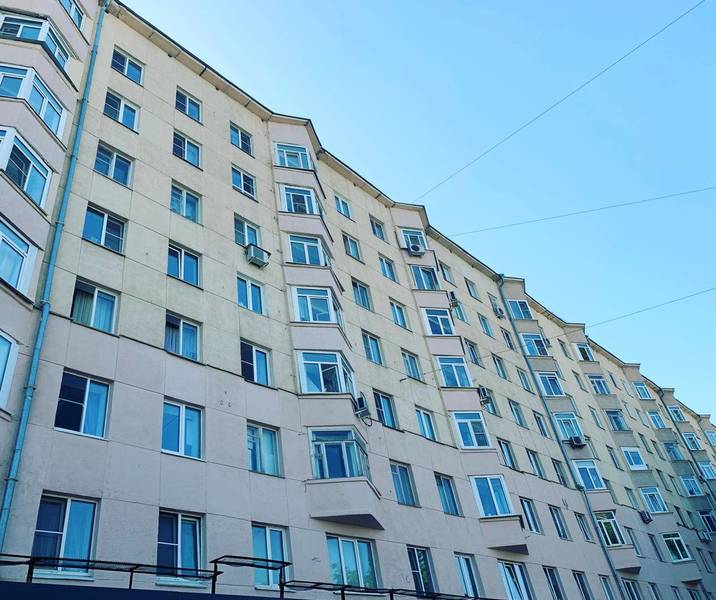Госжилинспекция проверила качество ремонта фасада жилого дома на Большой Покровской