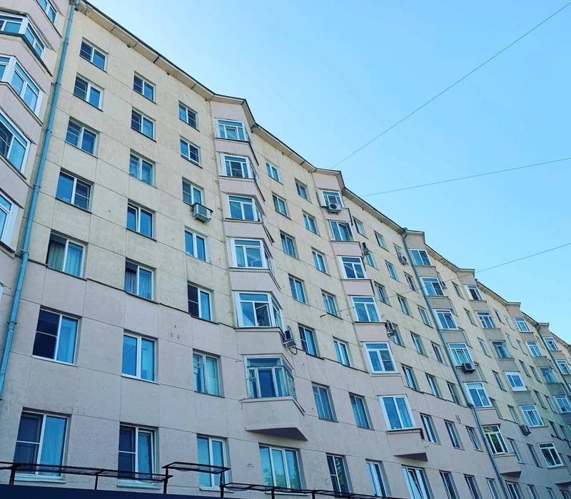 Госжилинспекция проверила качество ремонта фасада жилого дома на Большой Покровской