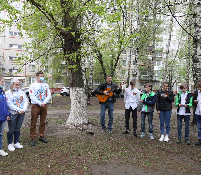 Жители Нижегородской области участвуют в творческих концертах «Поем двором»