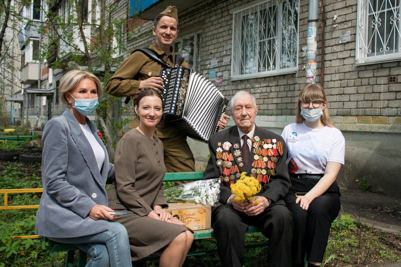 «Фронтовые бригады» поздравили нижегородских ветеранов c Днем Победы